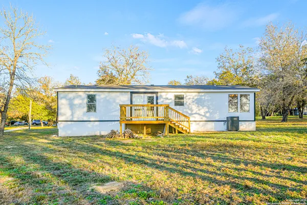 $215,000 | 5246 Savannah Way, Von Ormy, TX 78073