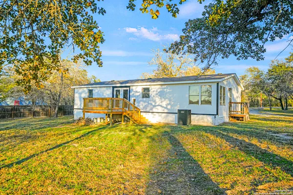 $215,000 | 5246 Savannah Way, Von Ormy, TX 78073