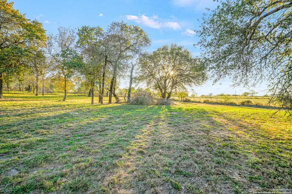 $215,000 | 5246 Savannah Way, Von Ormy, TX 78073