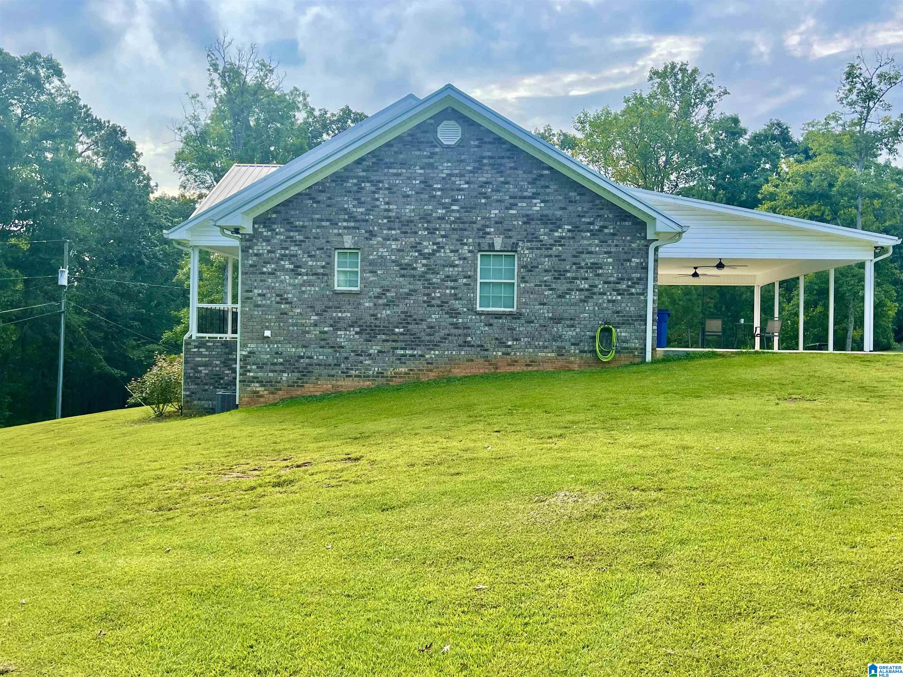 1565 Mountain Lake Road Warrior, AL 35180 - Photo 11 of 47