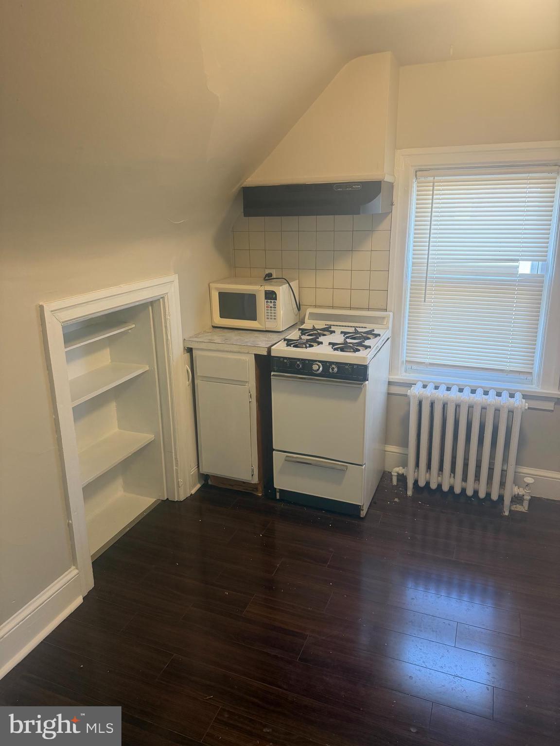 48 North Sproul Road, Unit 3 Broomall, PA 19008 - Photo 10 of 12