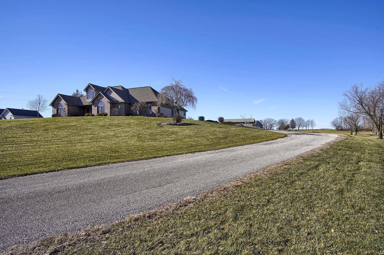 5985 Staunton Road Edwardsville, IL 62025 - Photo 44 of 56