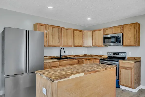 $285,000 | 435 Carman Avenue, New Johnsonville, TN 37134