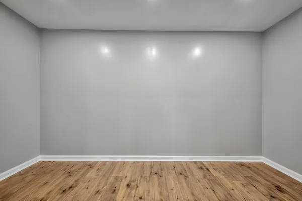 $285,000 | 435 Carman Avenue, New Johnsonville, TN 37134