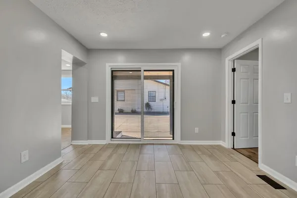 $285,000 | 435 Carman Avenue, New Johnsonville, TN 37134