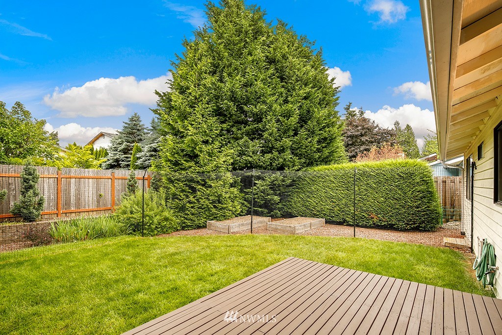 2211 185th Place Southeast Bothell, WA 98012 - Photo 18 of 22