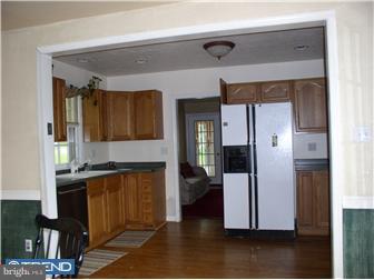 1 Longview Road Malvern, PA 19355 - Photo 5 of 10 Kitchen