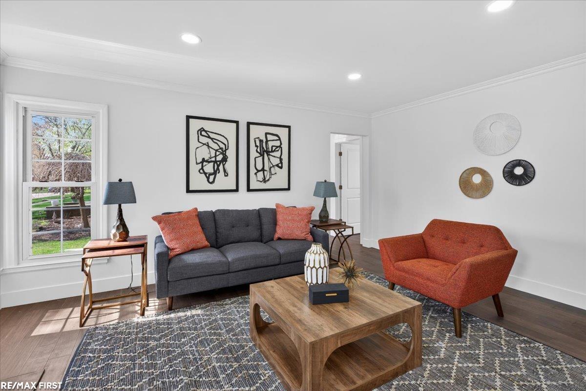 2752 Bamlet Road Royal Oak, MI 48073 - Photo 21 of 47 50205143-9fef2d19-e388-4ba7-bb43-154e397a583b.JPG