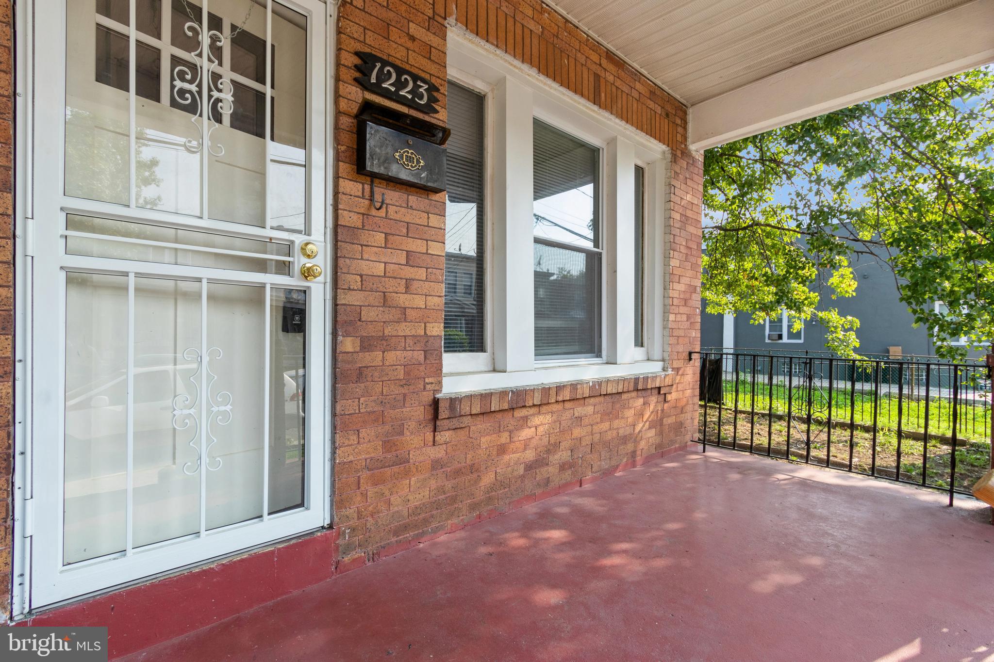 1223 Decatur Street Camden, NJ 08104 - Photo 3 of 25 Front Porch