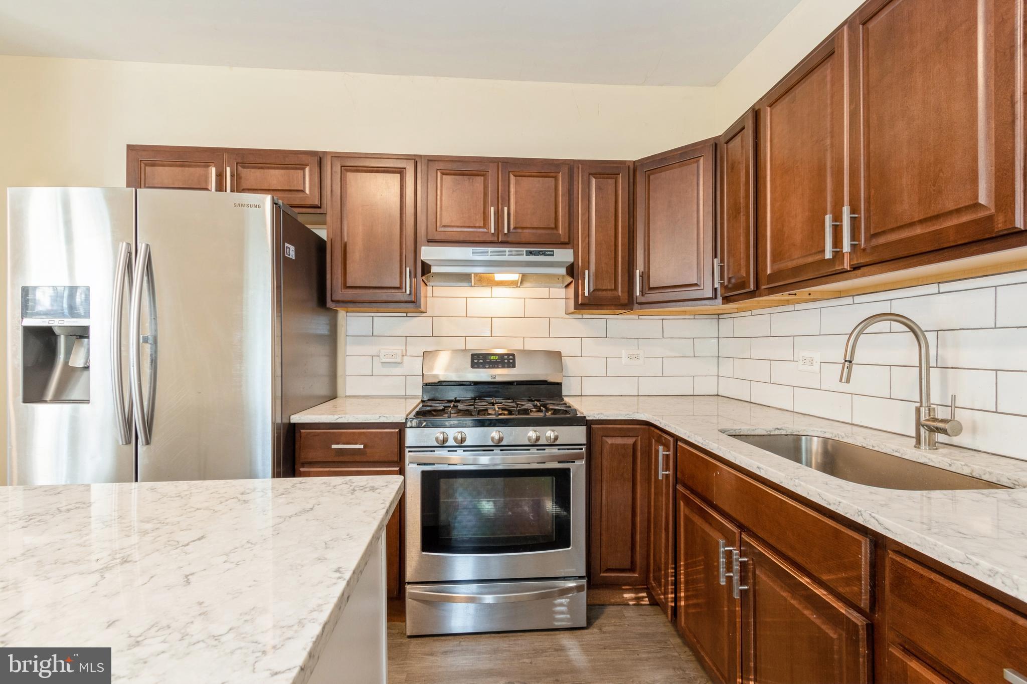 1223 Decatur Street Camden, NJ 08104 - Photo 8 of 25