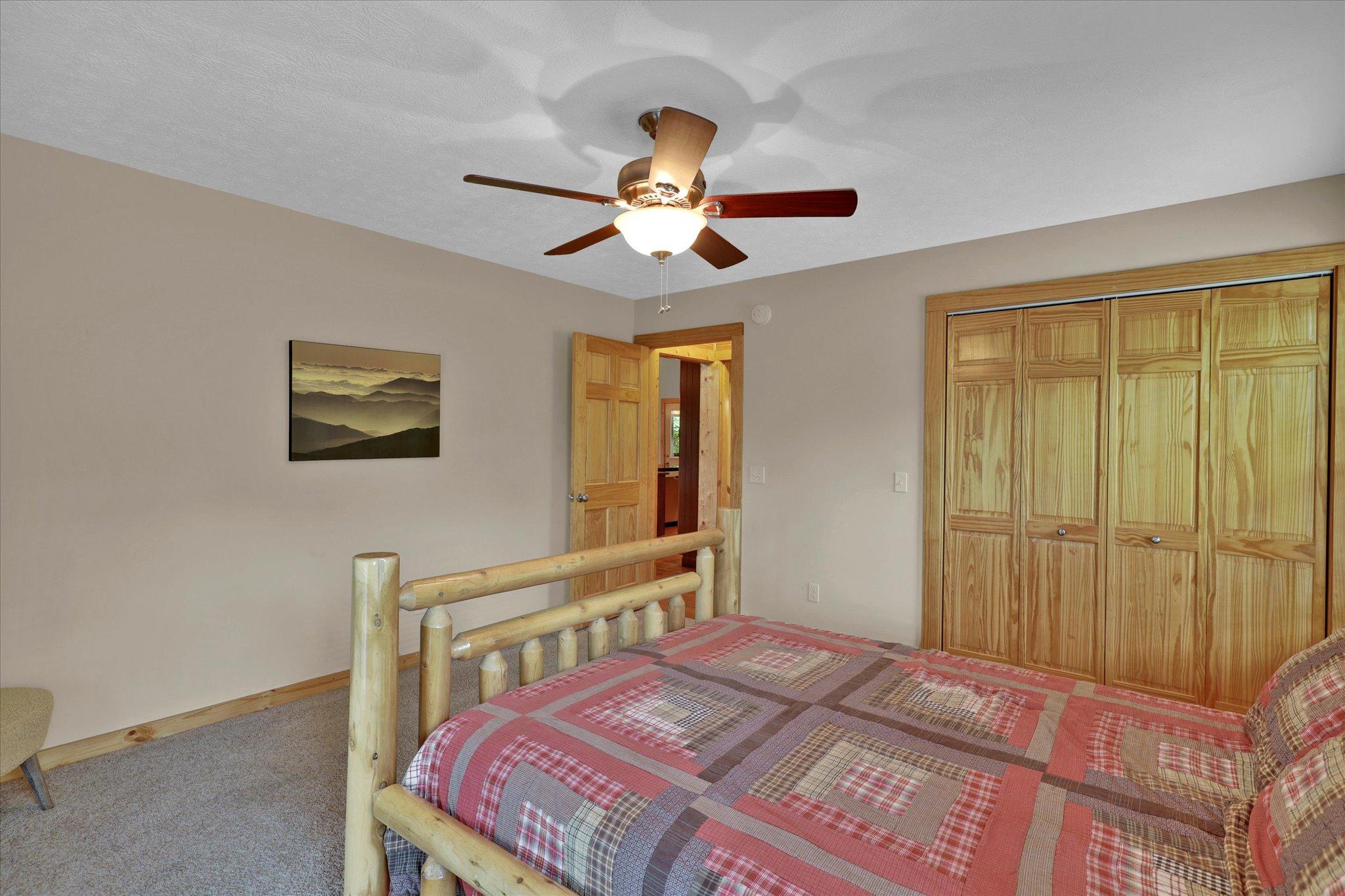 1035 Shadow Ridge Drive Sevierville, TN 37862 - Photo 17 of 33 17-IMG_0704