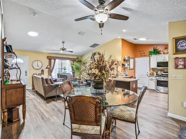 $309,000 | 9200 Southeast 179th Wesley Street, The Villages, FL 32162