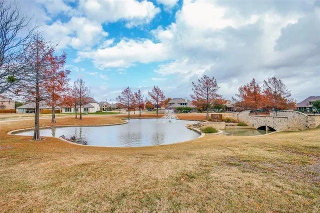$379,500 | 9704 Havenway Drive, Denton, TX 76226
