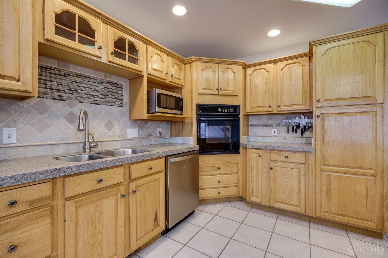 3664 Township Line Road Lebanon, OH 45036 - Photo 14 of 73 Gallery Image 14