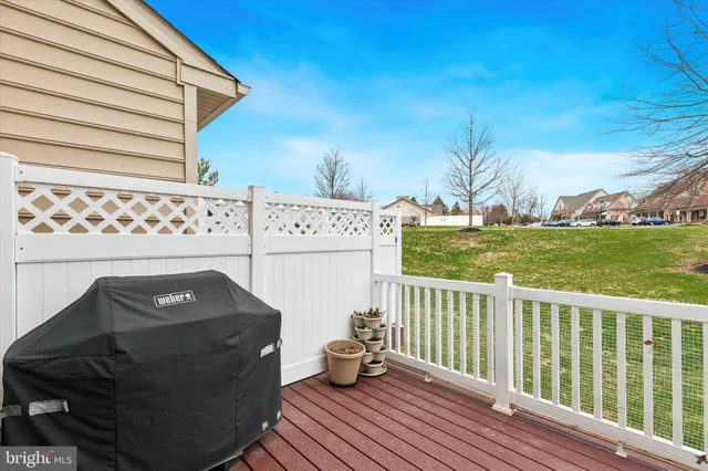 $3,300 | 3229 Meadow View Circle, Unit 157, Furlong, PA 18925