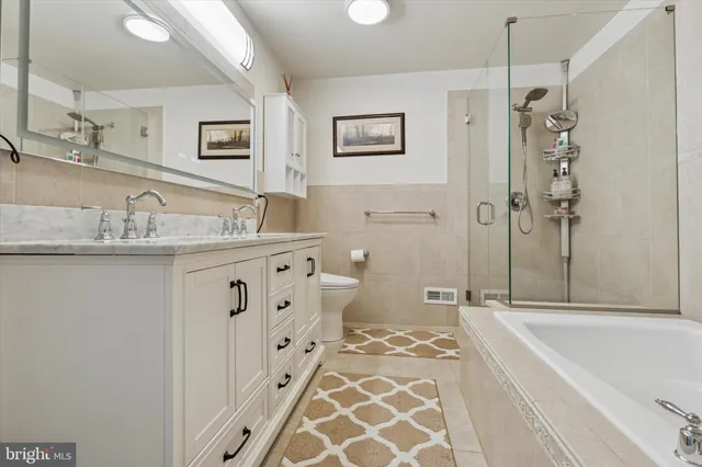 $3,300 | 3229 Meadow View Circle, Unit 157, Furlong, PA 18925