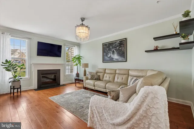 $3,300 | 3229 Meadow View Circle, Unit 157, Furlong, PA 18925