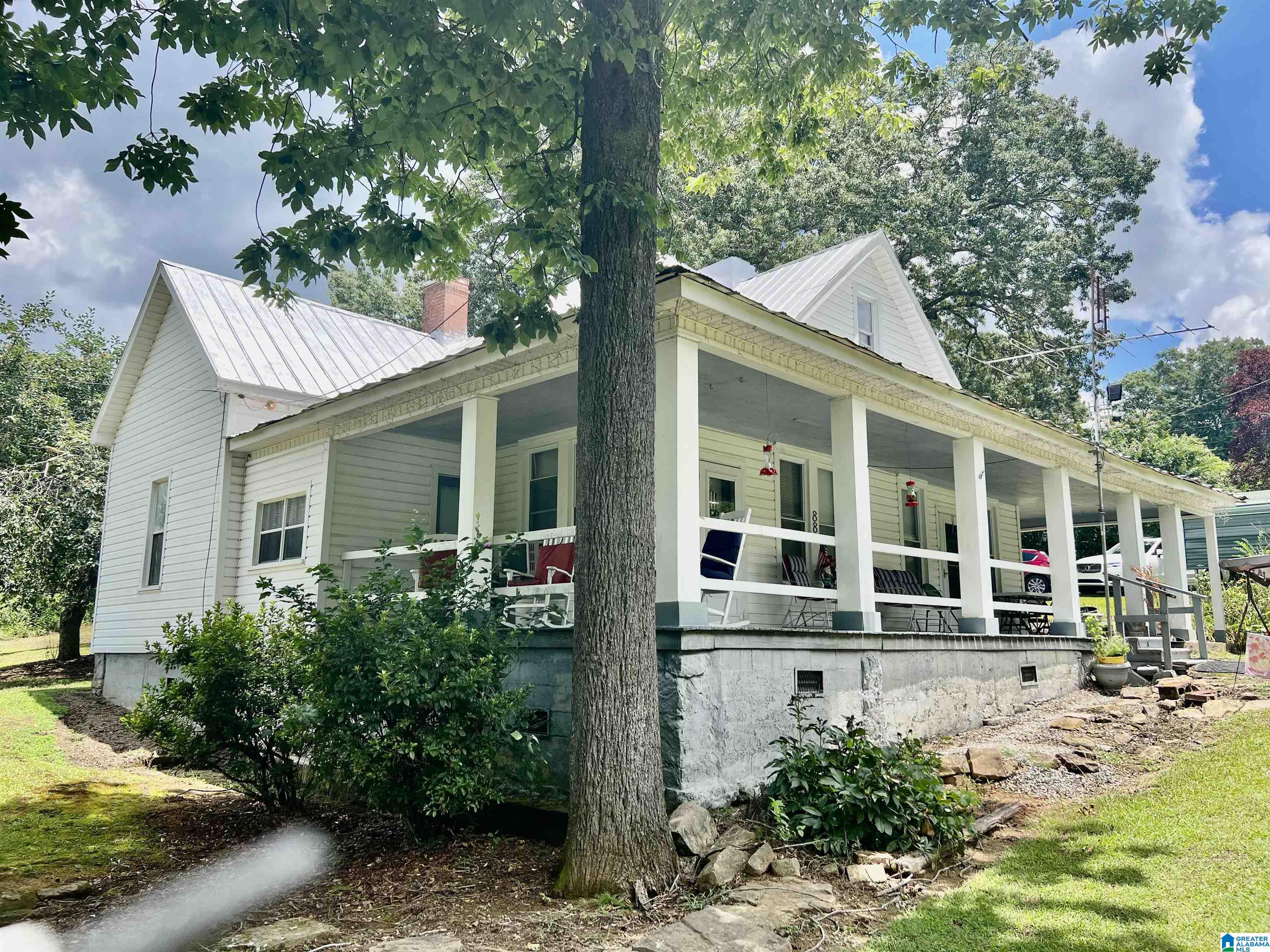 88 Church Street Hayden, AL 35079 - Photo 1 of 27