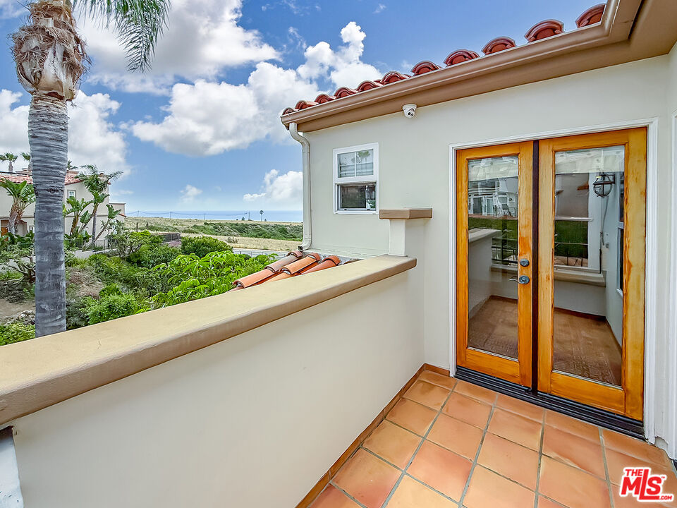 6416 Lunita Road, Unit 108 Malibu, CA 90265 - Photo 27 of 38