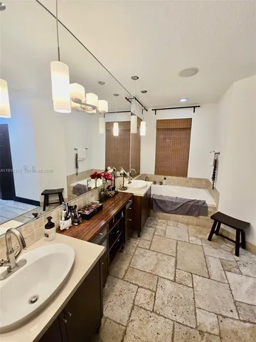 $8,300 | 2019 Harbor View Circle, Weston, FL 33327