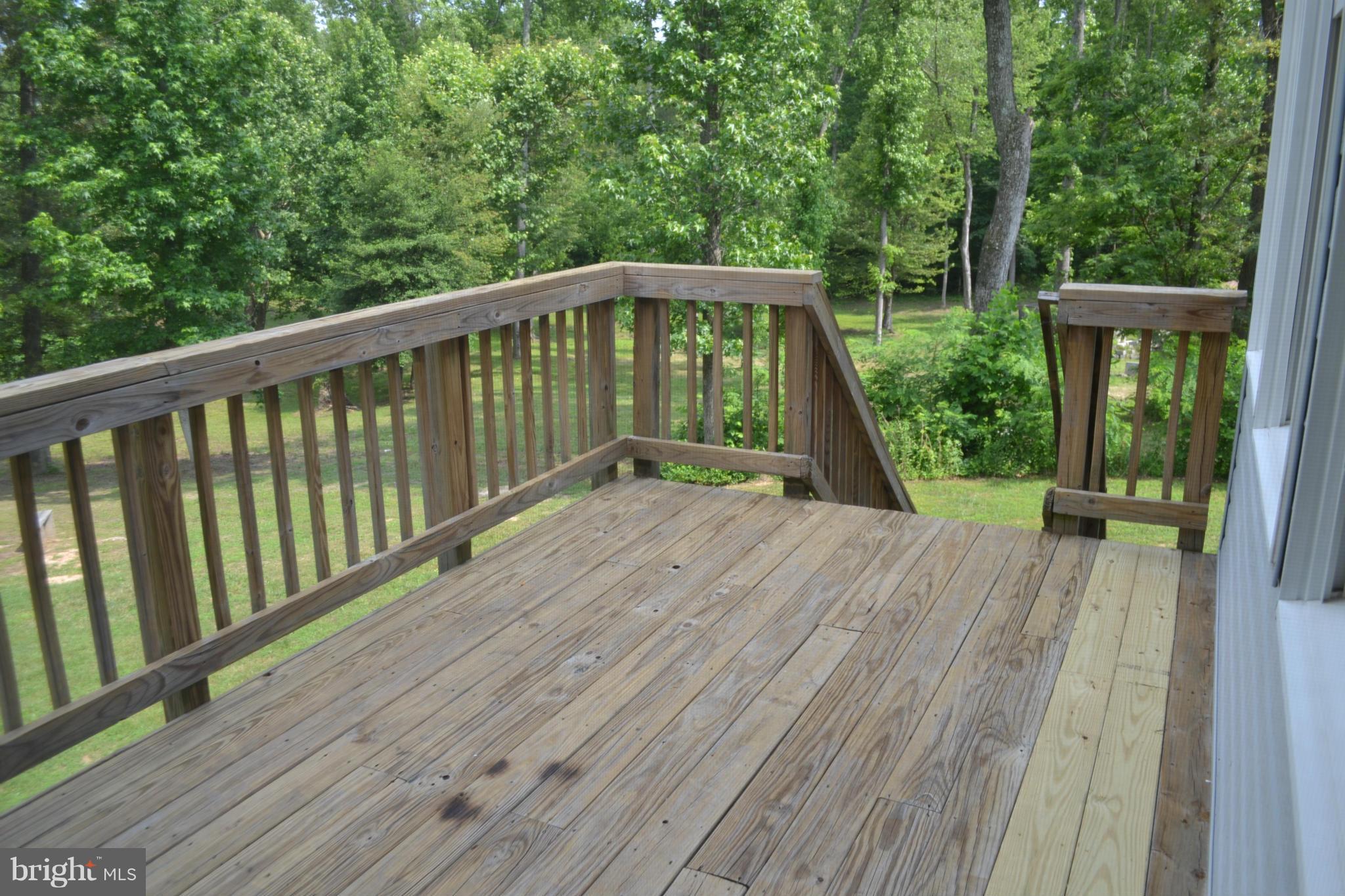 3521 White Hall Road King George, VA 22485 - Photo 14 of 30 Deck