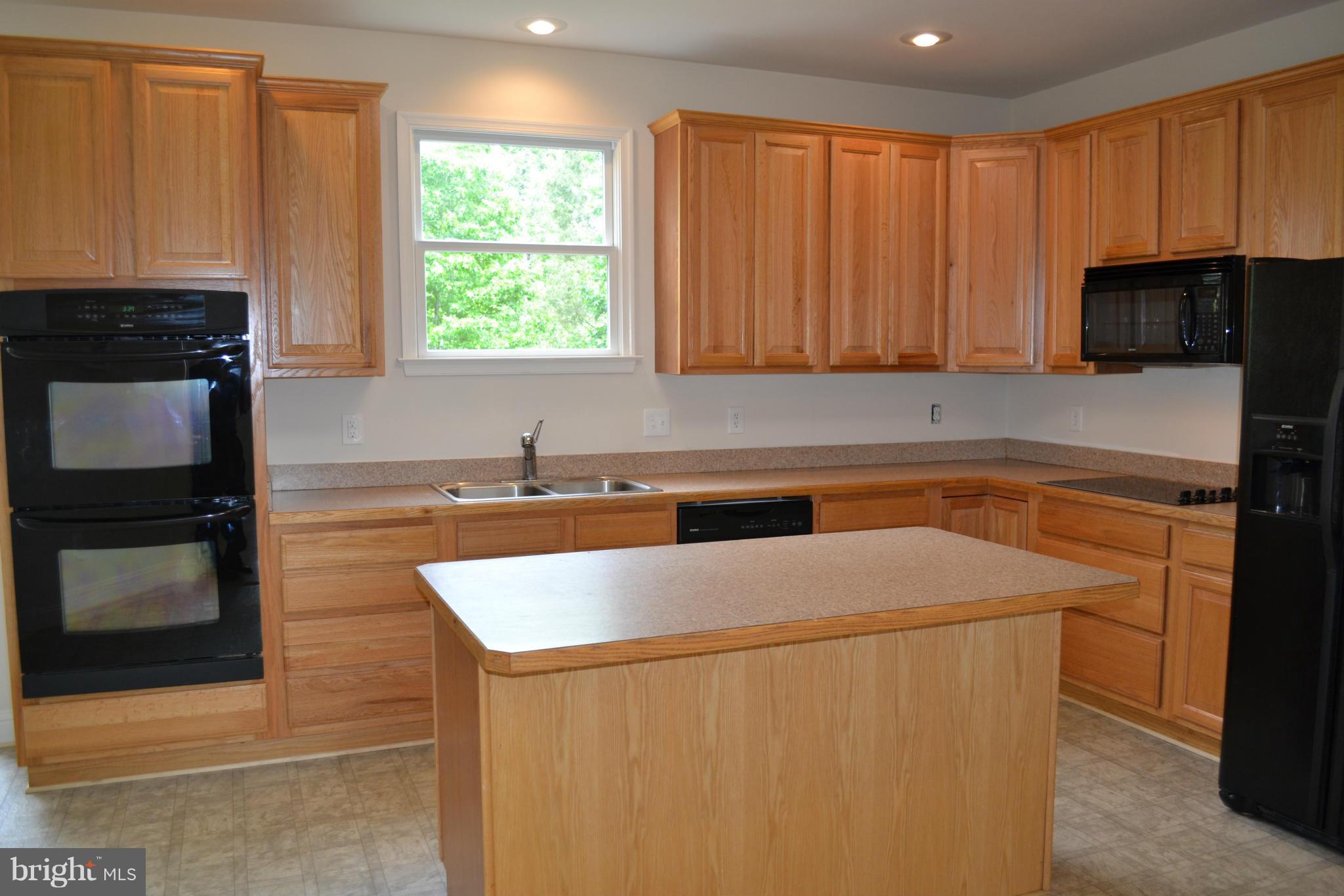 3521 White Hall Road King George, VA 22485 - Photo 6 of 30 Kitchen