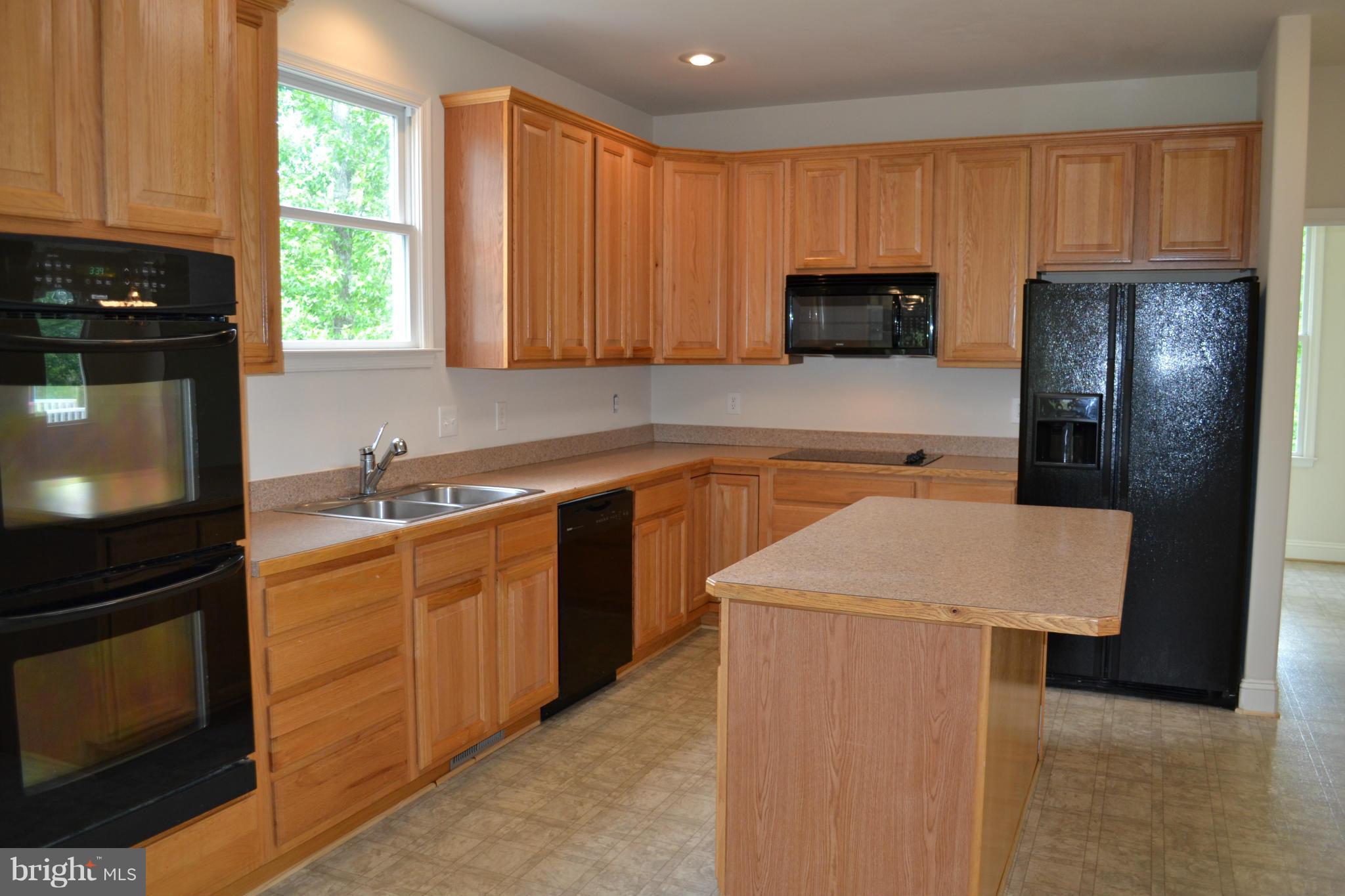 3521 White Hall Road King George, VA 22485 - Photo 7 of 30 Kitchen