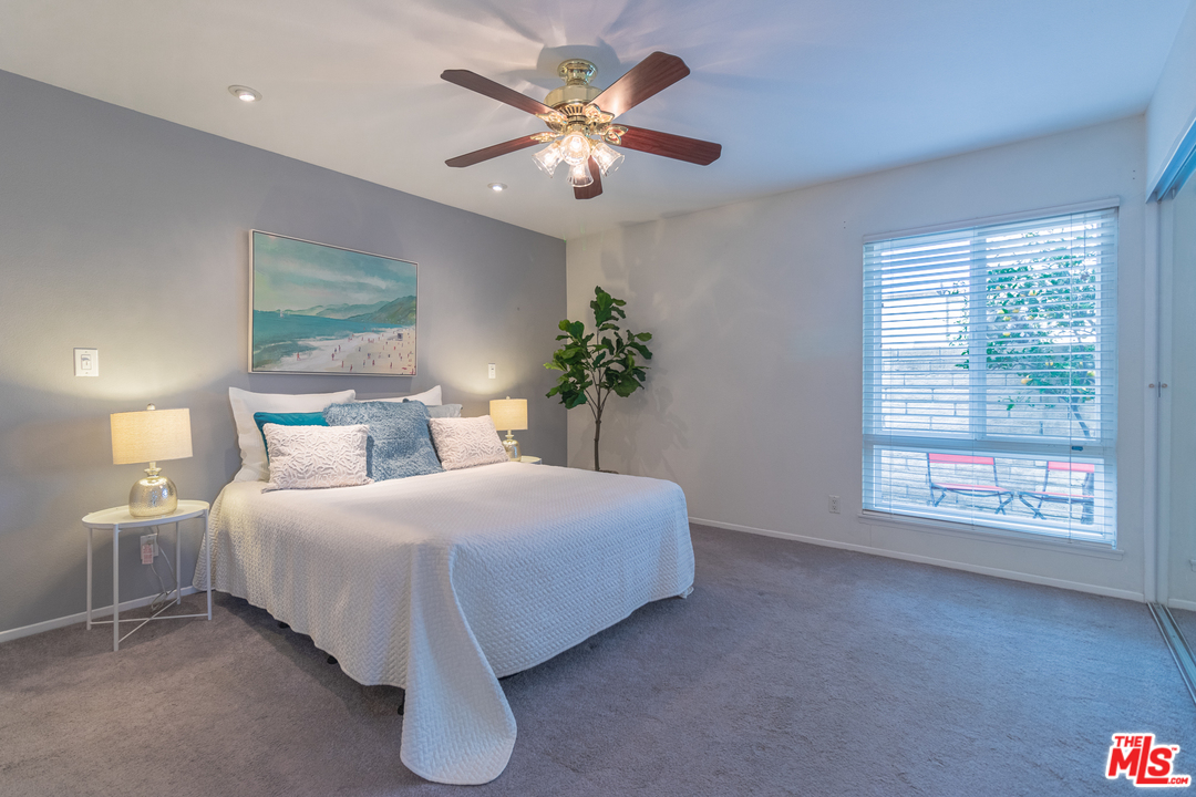 1910 Emory Avenue Simi Valley, CA 93063 - Photo 13 of 19 Gallery Image 13