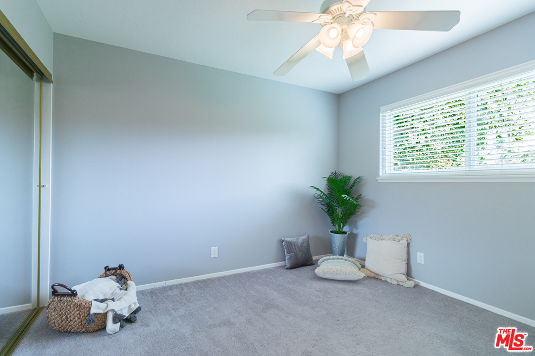 1910 Emory Avenue Simi Valley, CA 93063 - Photo 17 of 19 Gallery Image 17