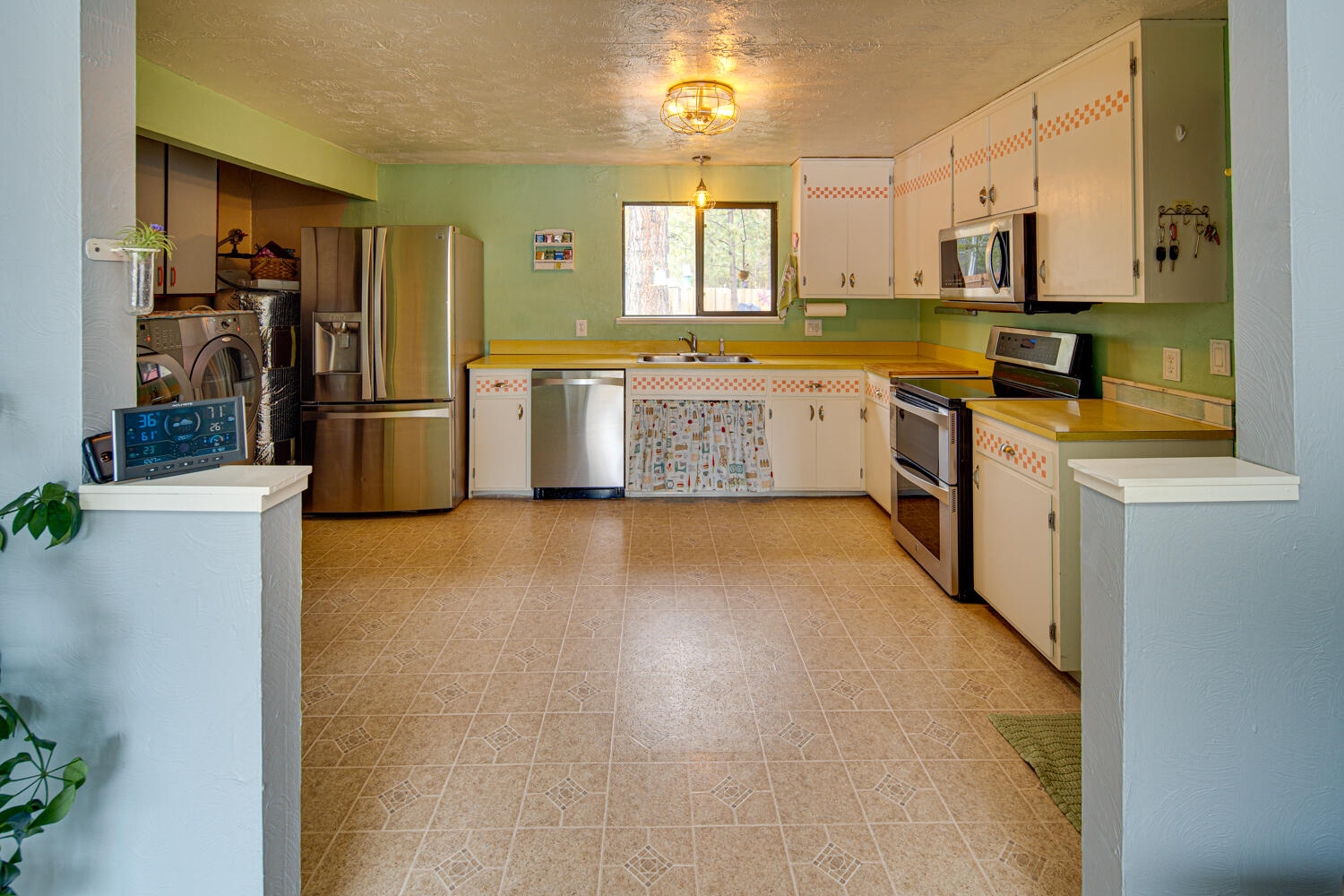 16060 Dawn Road La Pine, OR 97739 - Photo 6 of 40 16060-116