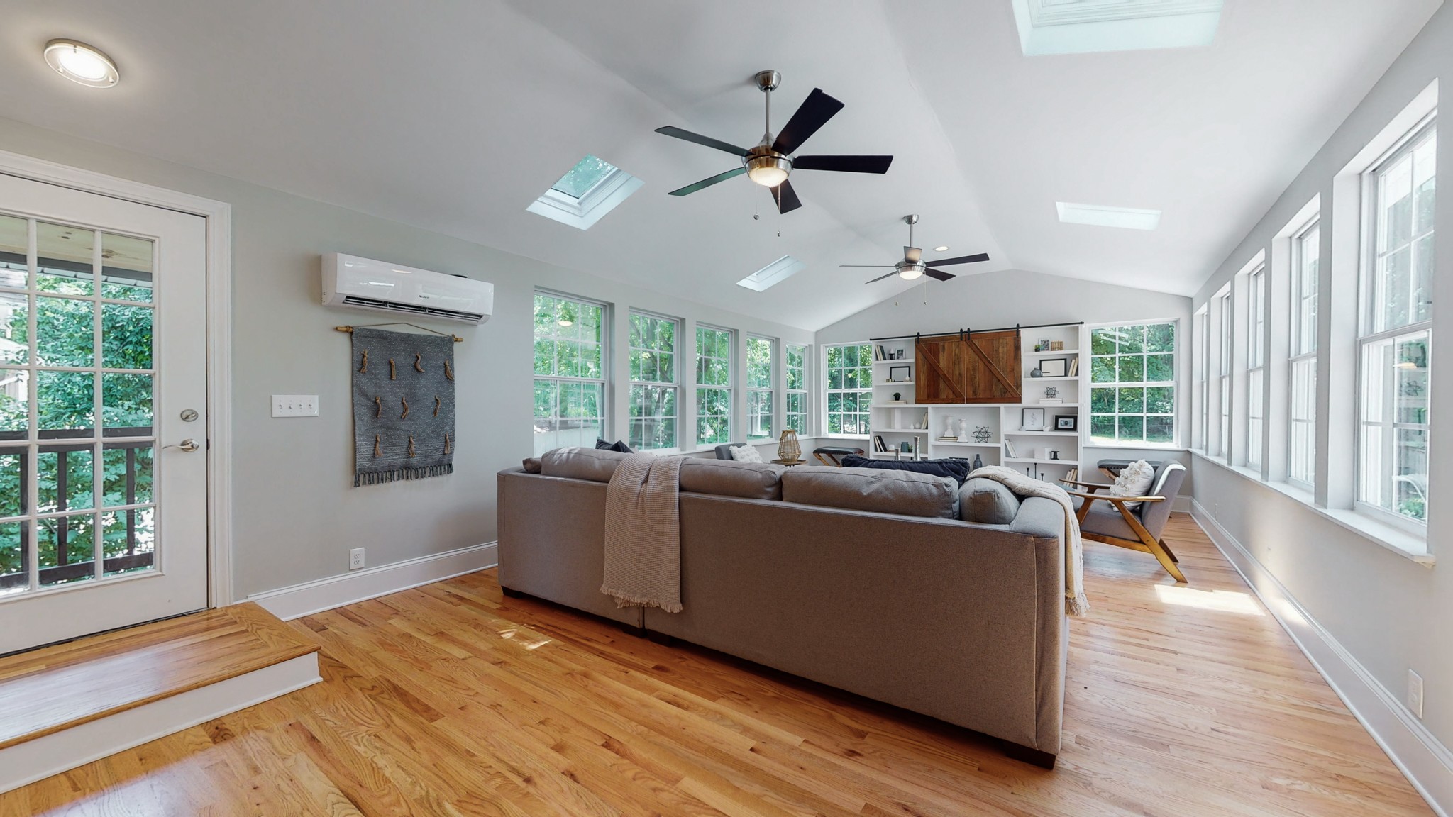 4109 Murphy Road Nashville, TN 37209 - Photo 14 of 31 a living room with furniture and a large window