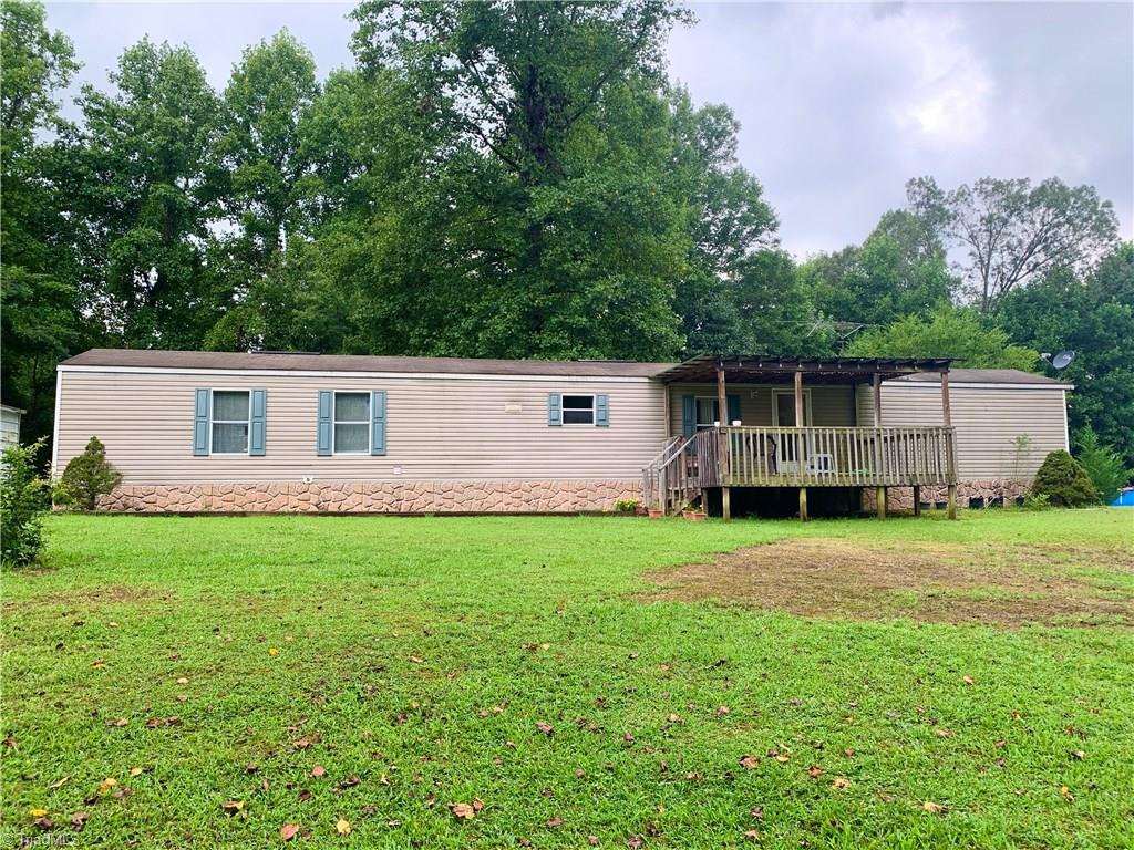 742 Armstrong Road Jonesville, NC 28642 - Photo 4 of 22 Gallery Image 4