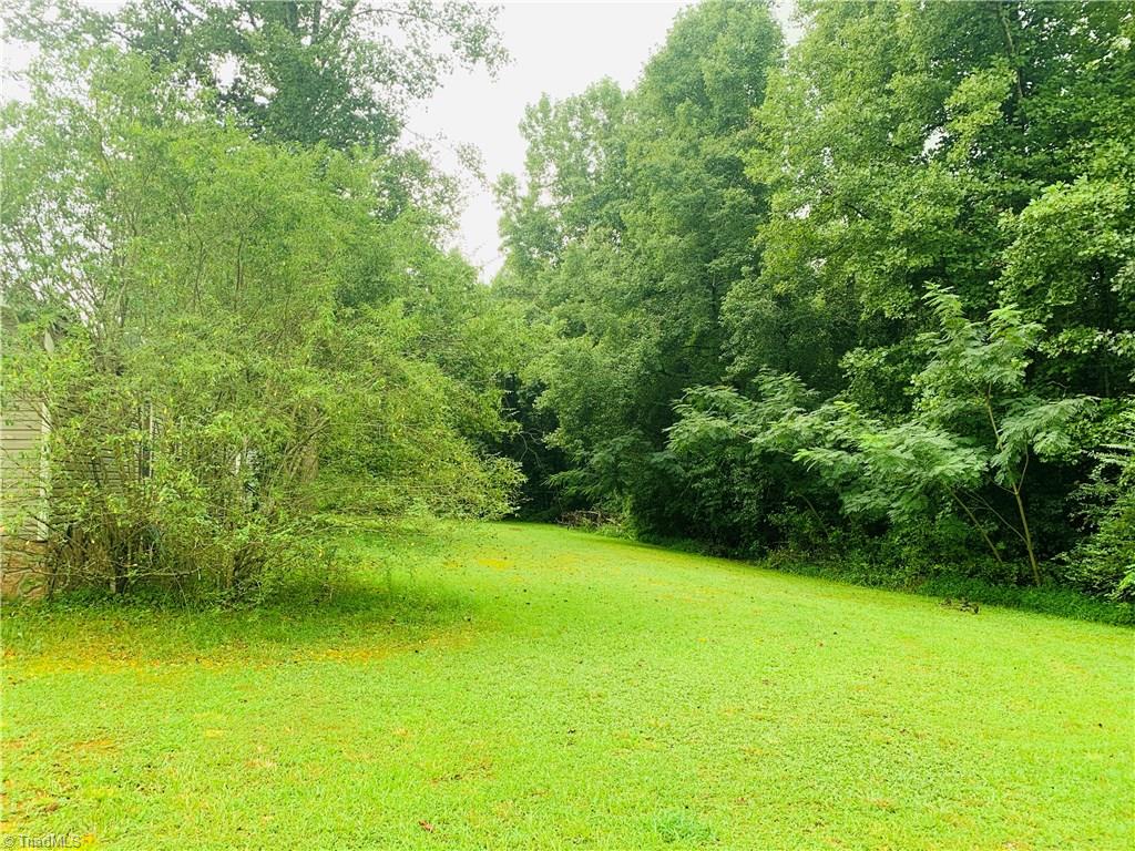 742 Armstrong Road Jonesville, NC 28642 - Photo 5 of 22 Gallery Image 5
