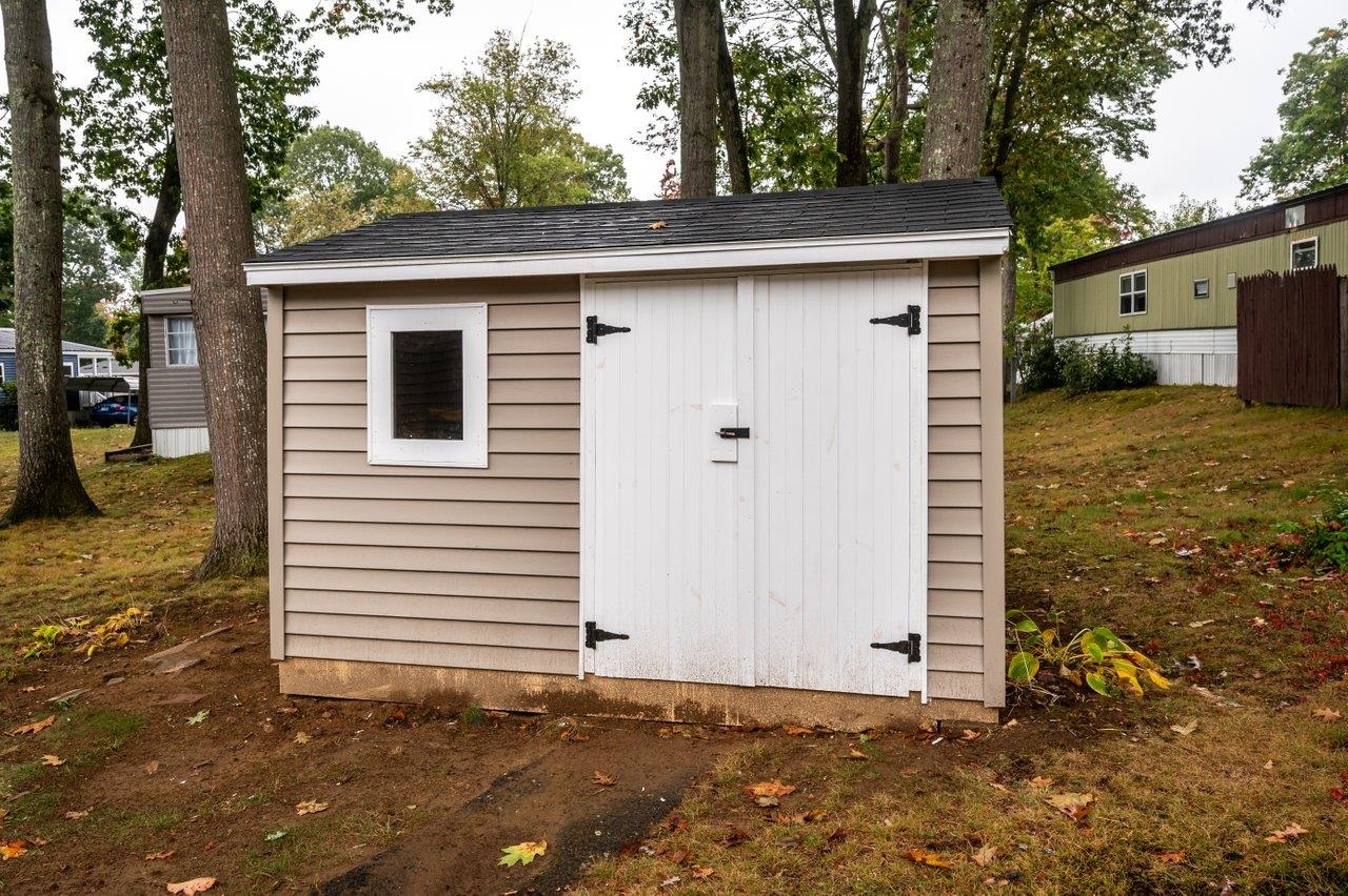 4 South Dewberry Rochester, NH 03867 - Photo 16 of 16
