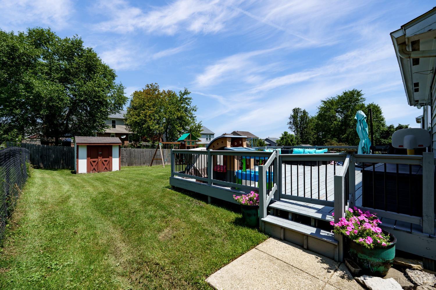 2824 Crest Road Cincinnati, OH 45251 - Photo 33 of 39