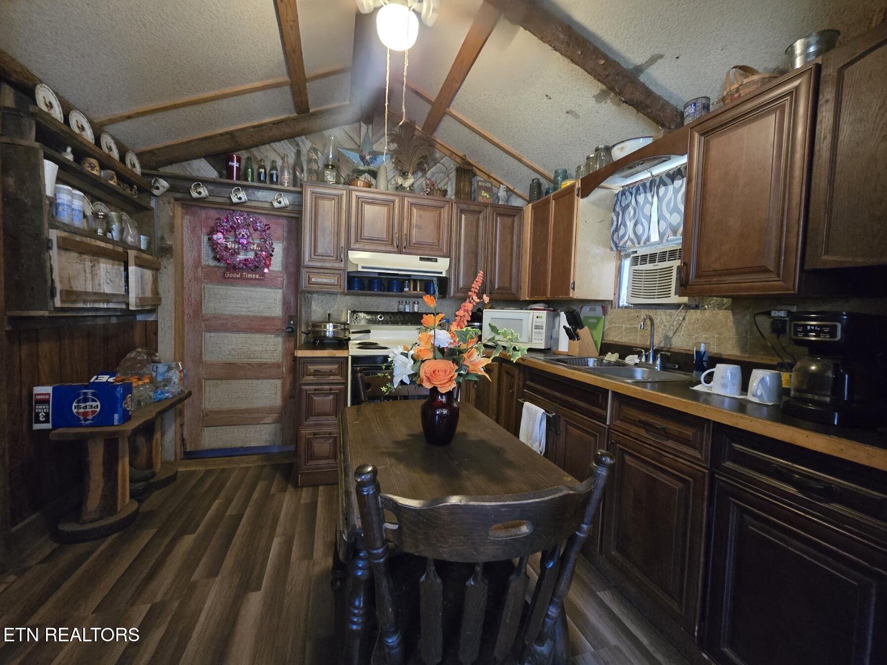 8275 Brimstone Road Robbins, TN 37852 - Photo 47 of 58 20260122_123125