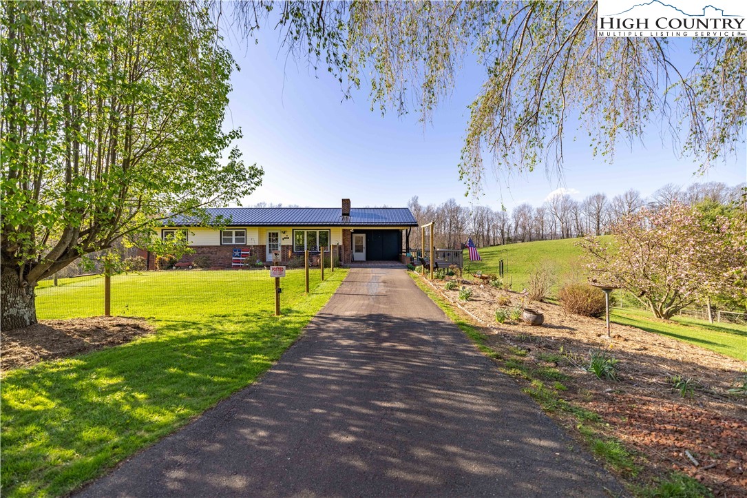 135 Rivers Edge Road Sparta, NC 28675 - Photo 12 of 49 Gallery Image 12