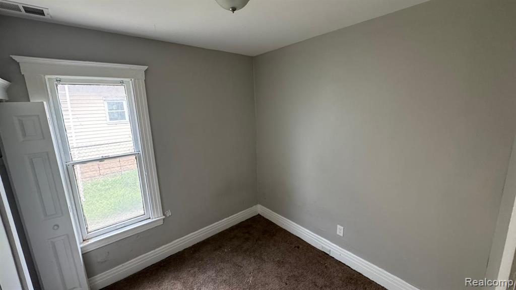 253 Beechwood Street River Rouge, MI 48218 - Photo 18 of 25