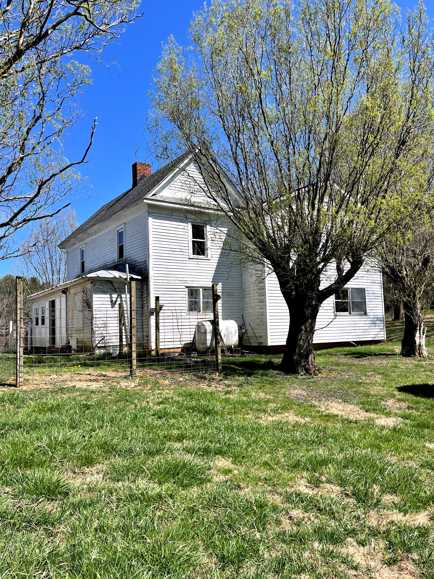 194 High Hopes Lane Northwest Riner, VA 24149 - Photo 4 of 86 3IMG_4759