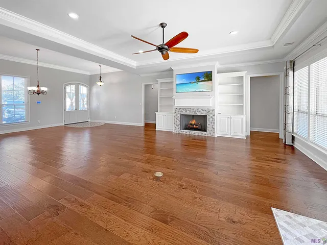 $640,500 | 5422 Cypress Point Lane, Gonzales, LA 70737