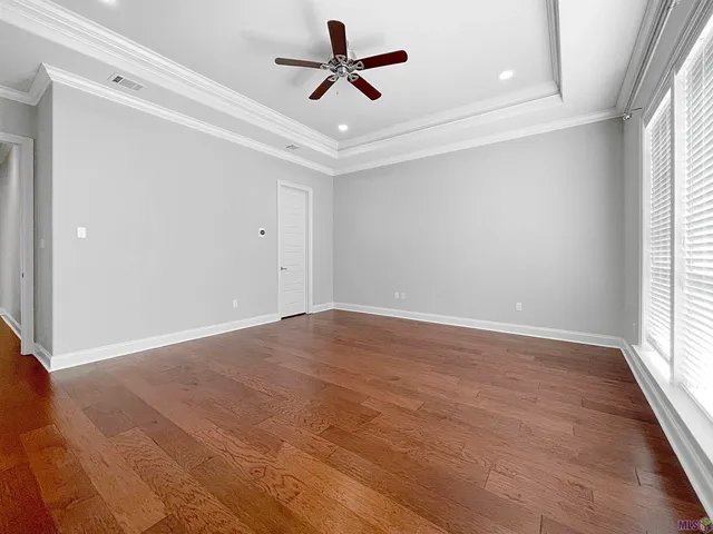 $640,500 | 5422 Cypress Point Lane, Gonzales, LA 70737