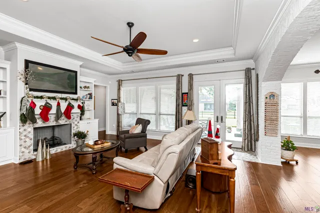 $640,500 | 5422 Cypress Point Lane, Gonzales, LA 70737