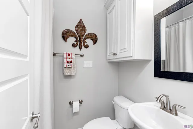 $640,500 | 5422 Cypress Point Lane, Gonzales, LA 70737