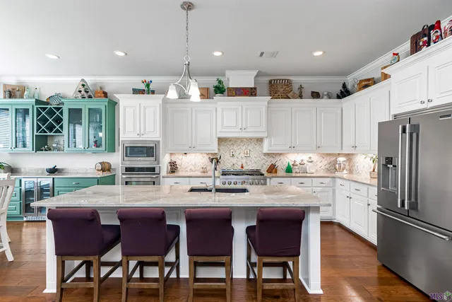 $640,500 | 5422 Cypress Point Lane, Gonzales, LA 70737