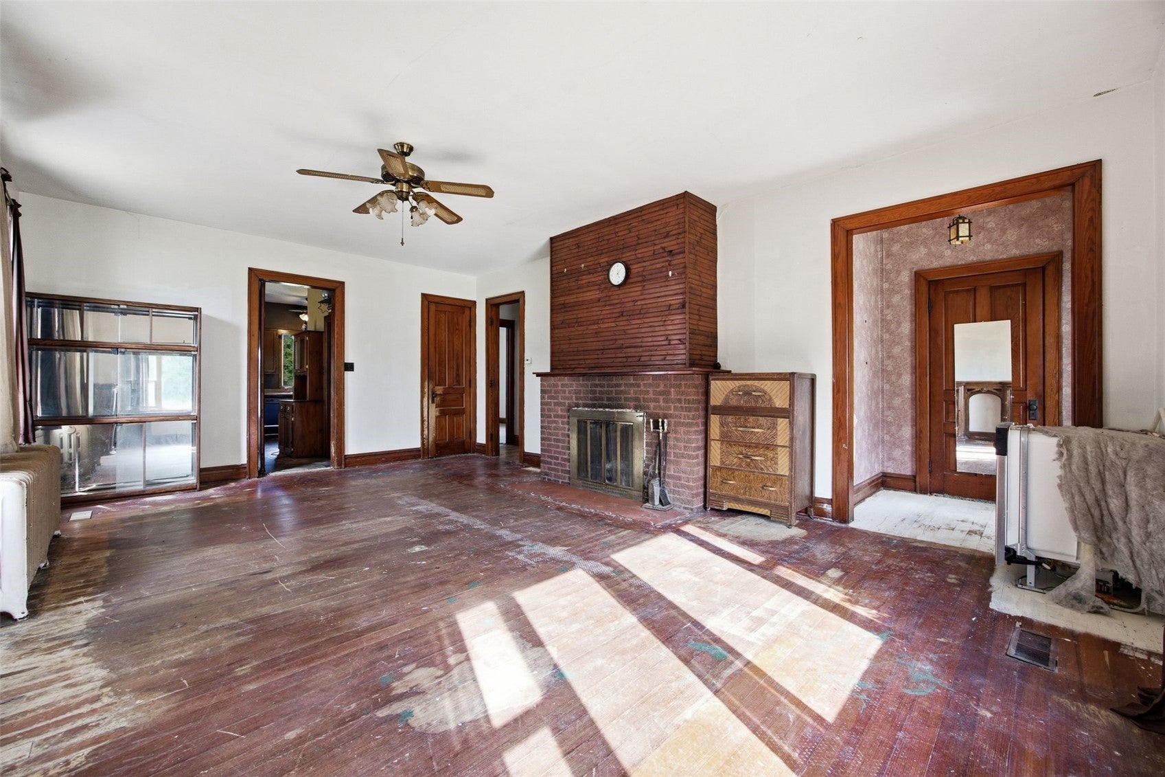 Gallery Image 6