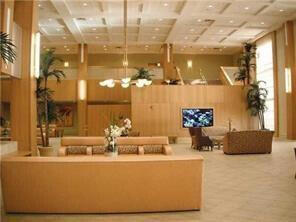 46 Mansfield B Boca Raton, FL 33434 - Photo 35 of 70 a view of hall with furniture