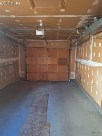 a view of a garage