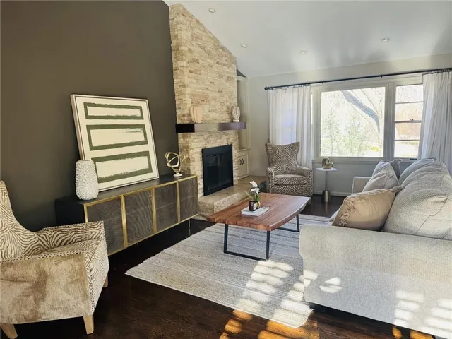 $675,000 | 3003 West 82nd Terrace, Leawood, KS 66206