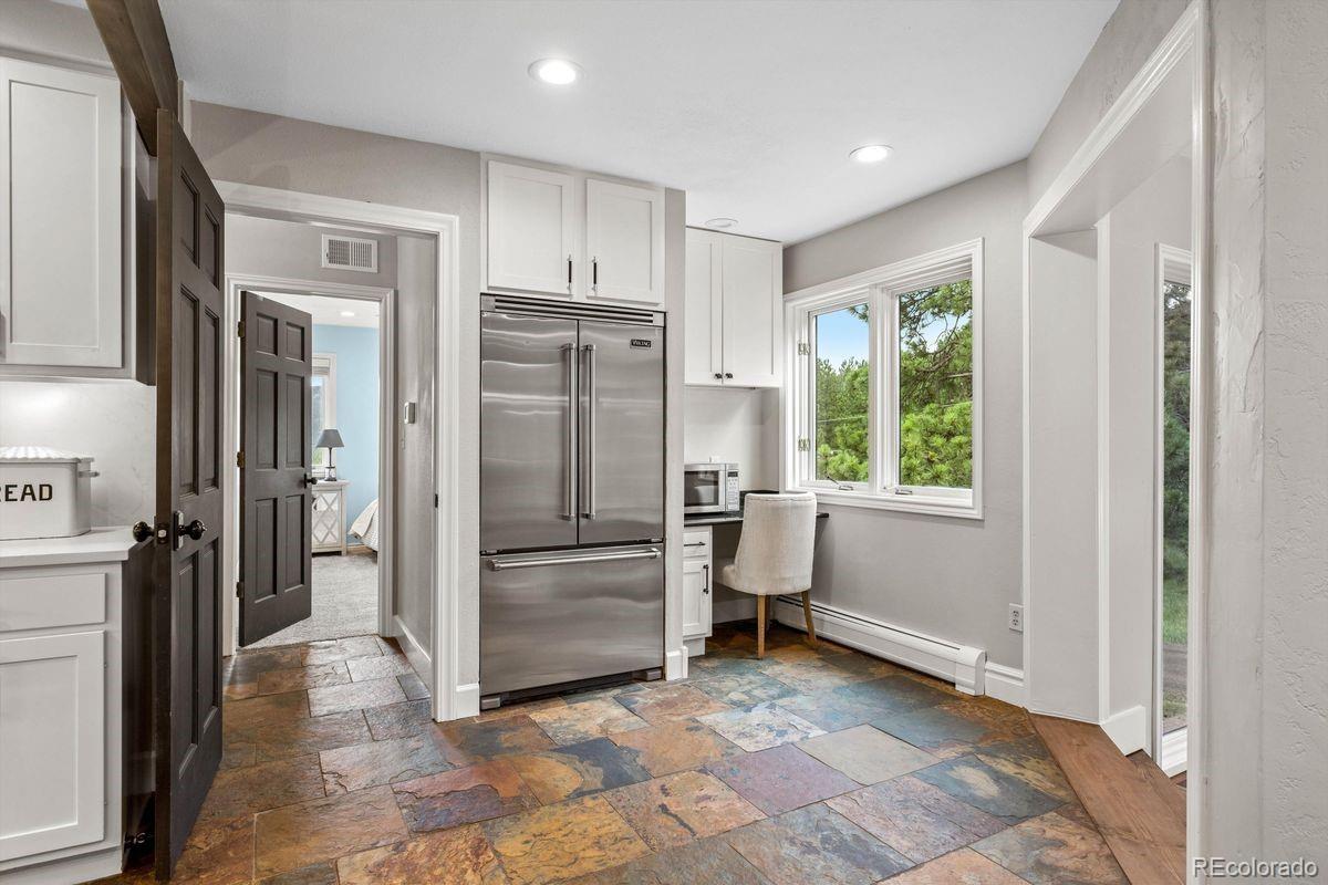 29721 Dorothy Road Evergreen, CO 80439 - Photo 15 of 50