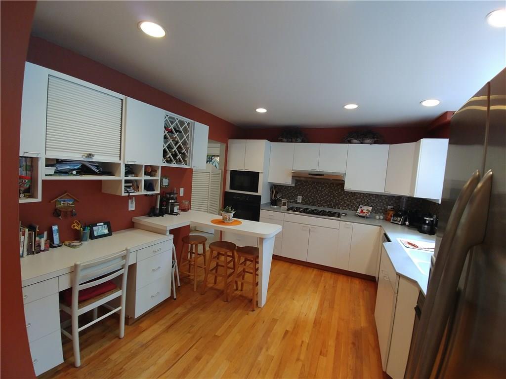 138 Berwyn Road Pittsburgh, PA 15237 - Photo 7 of 19 Gallery Image 7